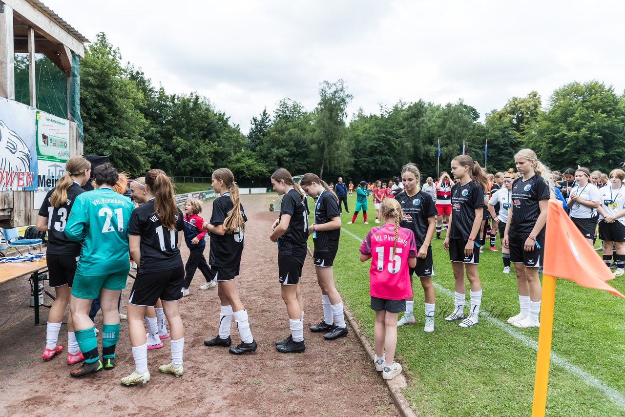 Bild 129 - Loewinnen Cup